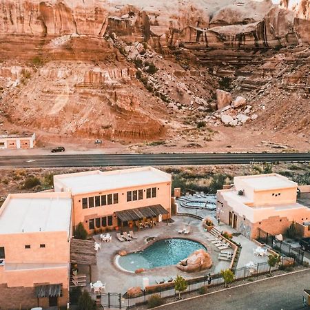 Bluff Dwellings Resort מראה חיצוני תמונה
